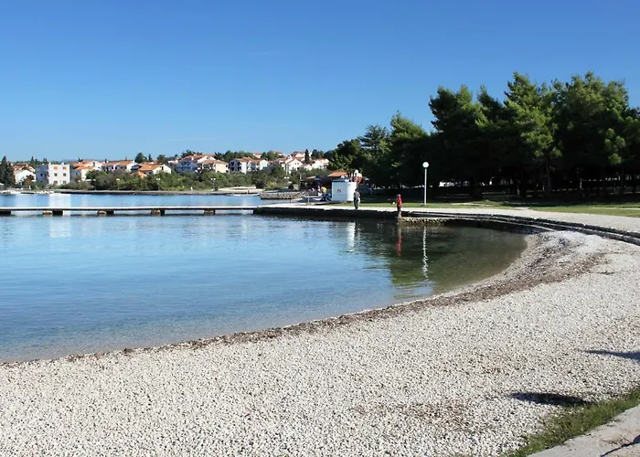 - Diklo 5880d Zadar